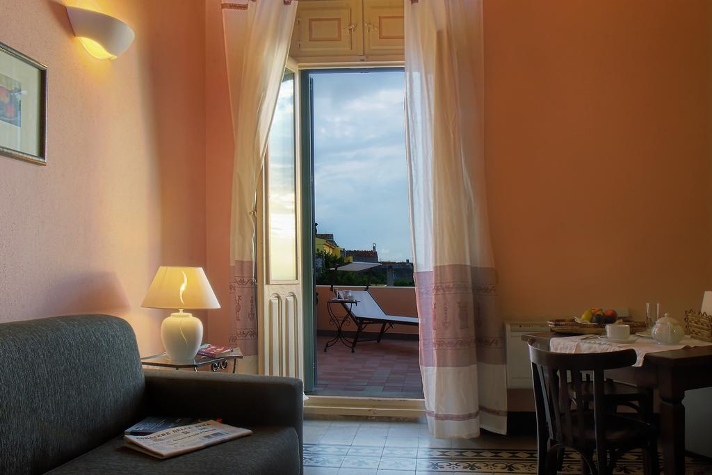 Hotel Villa Gli Asfodeli Tresnuraghes Exterior photo