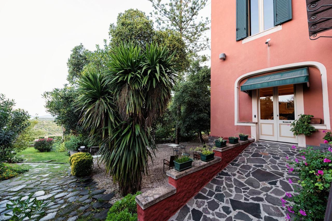 Hotel Villa Gli Asfodeli Tresnuraghes Exterior photo
